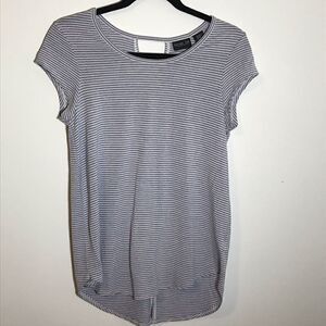 💎Rachel Zoe Striped cap sleeve shirt
